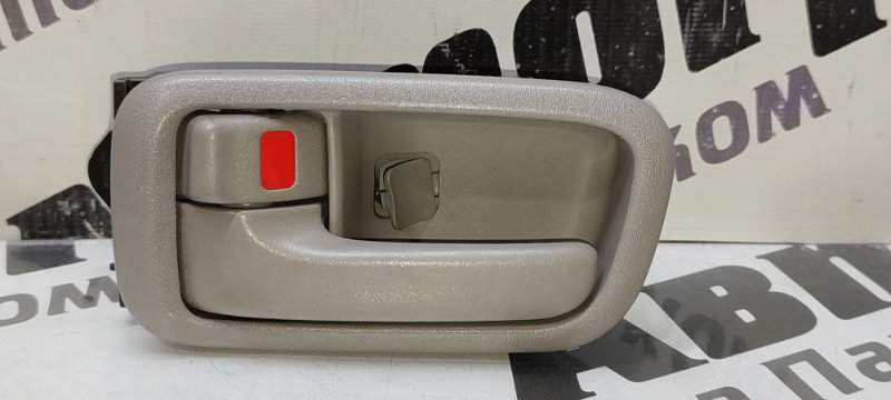 Ручка двери внутренняя Toyota Corolla Spacio AE111 4A-FE 1999.07 передняя левая