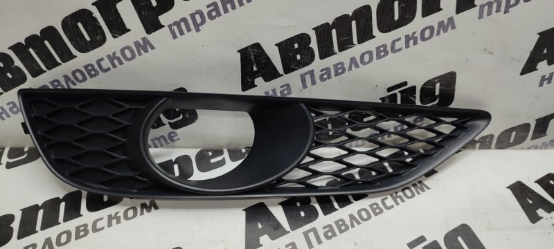 Решетка бампера Audi Q7 4LB BAR 13.07.2009 правая