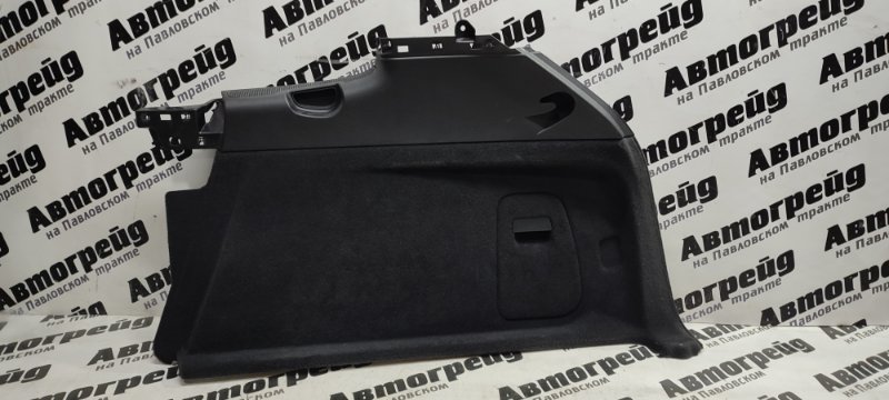 Обшивка багажника Porsche Cayenne 958 M48.02 05.03.2012 правая