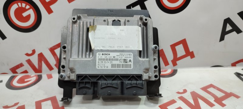 Блок управления двс Citroen C4 B7 EP6C 2012