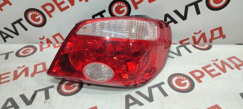 Фонарь Mitsubishi Airtrek CU5W 4G69 2004.07 правый