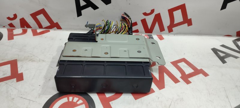 Блок управления двс Mitsubishi Airtrek CU5W 4G69 2004.07