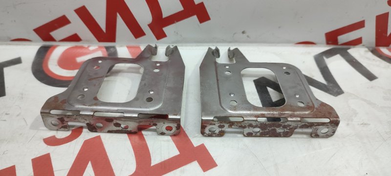 Крепление автомагнитолы Mitsubishi Airtrek CU5W 4G69 2004.07