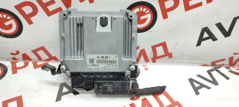 Блок управления двс Volkswagen Tiguan 5N2 CAW 20.11.2009