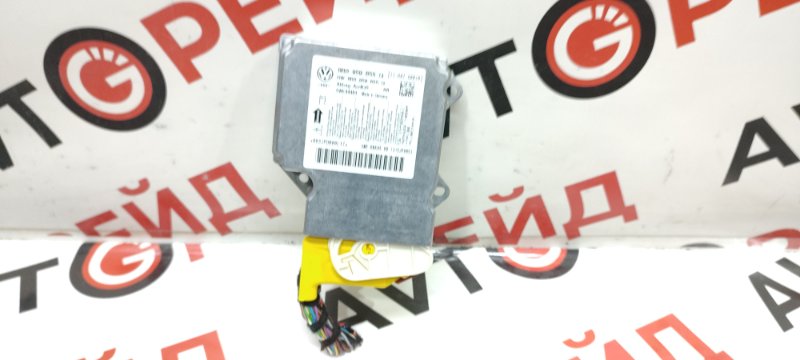 Блок управления airbag Audi Q5 8R CNCD 10.06.2013