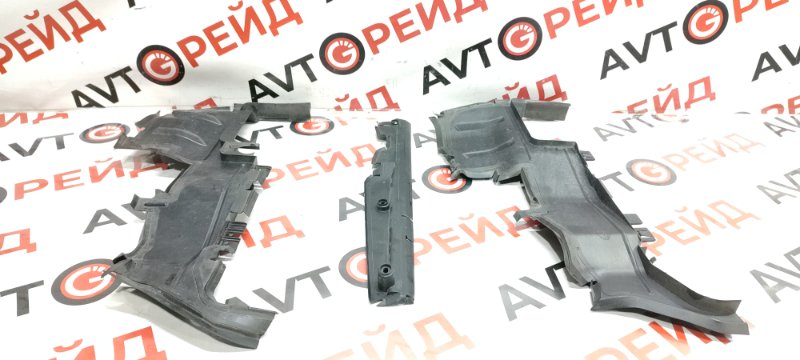 Дефлектор радиатора Audi A6 4G CGW 18.04.2011