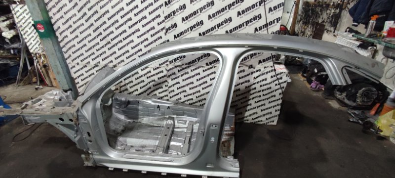 Стойка кузова Audi A6 4G CGW 18.04.2011 левая