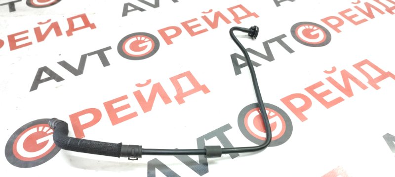 Трубка системы охлаждения Audi A6 4G CGW 18.04.2011