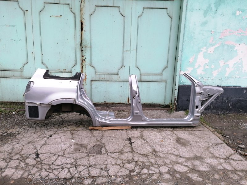 Порог Mitsubishi Airtrek CU5W 4G69 2004.07 правый