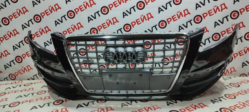 Бампер Audi Q5 8RB CDNC 17.05.2012 передний