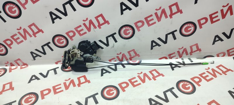 Замок двери задний левый Toyota Vista 07.2003 ZZV50 1ZZ 69340-32390 контрактная