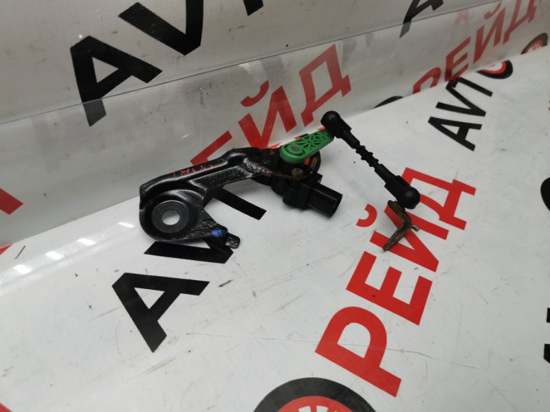 Датчик высоты дорожного просвета задний левый AUDI A8 4H CDRA