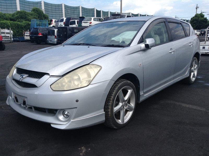 Toyota caldina 2003