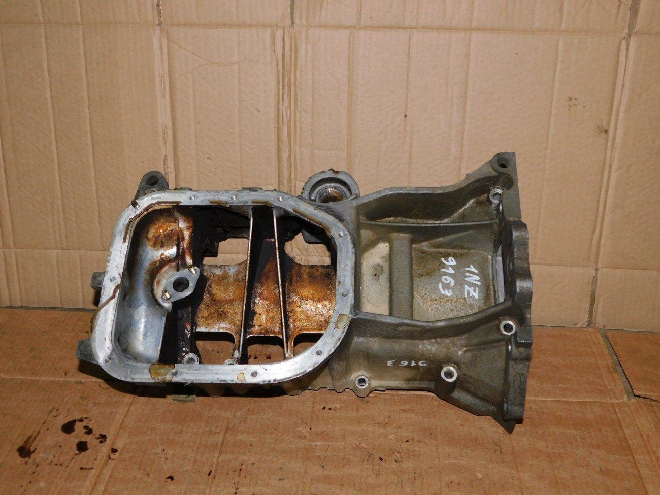 Поддон Toyota 1NZFE (б/у) Поддон Toyota 1NZFE (б/у)