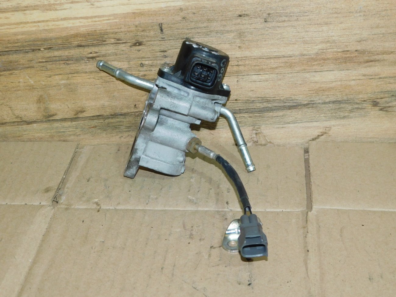 Клапан egr Toyota Corolla Axio NCP110 1NZ-FE (б/у)
