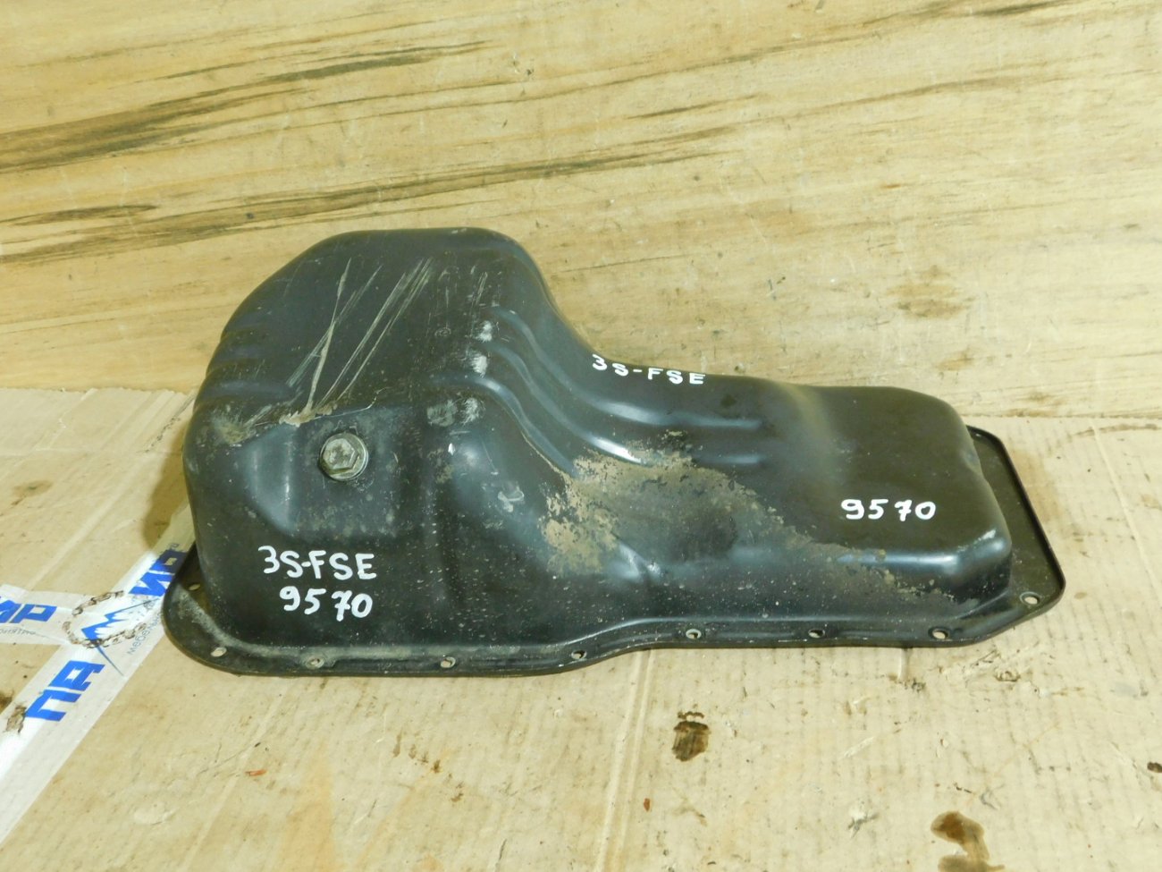Поддон Toyota 3S-FSE (б/у) Поддон Toyota 3S-FSE (б/у)