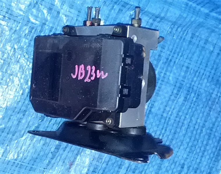 Блок abs Suzuki Jimny JB23W (б/у)