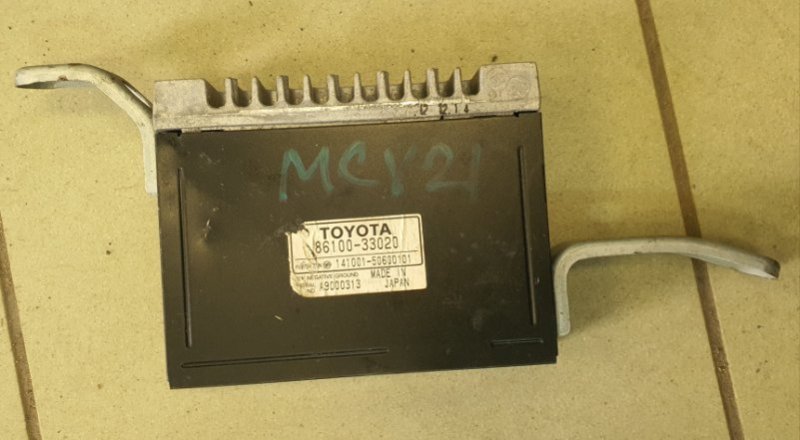 Усилитель магнитофона Toyota Windom MCV21 (б/у)