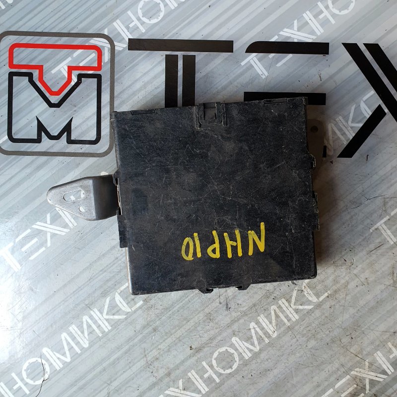 Блок управления efi Toyota Aqua NHP10 1NZ-FXE (б/у)