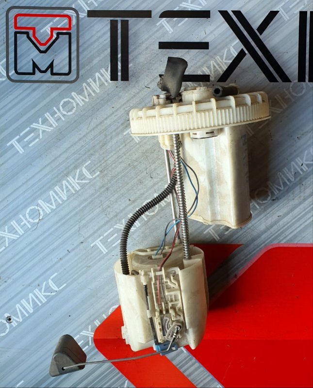 Бензонасос Toyota Aqua NHP10 1NZ-FXE (б/у)