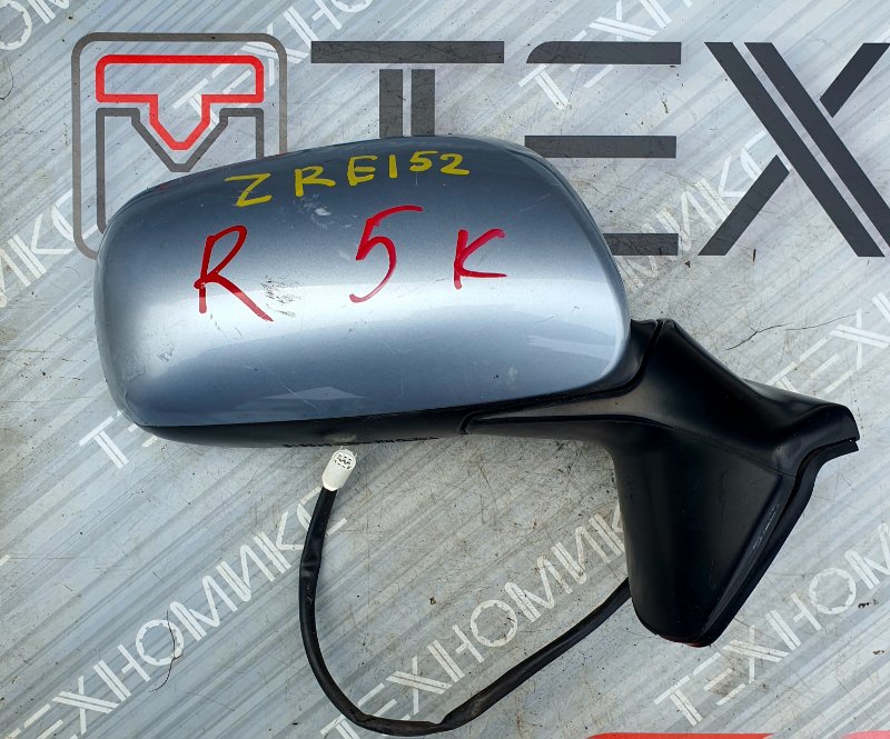 Зеркало Toyota Auris ZRE152 2ZR-FE правое (б/у)