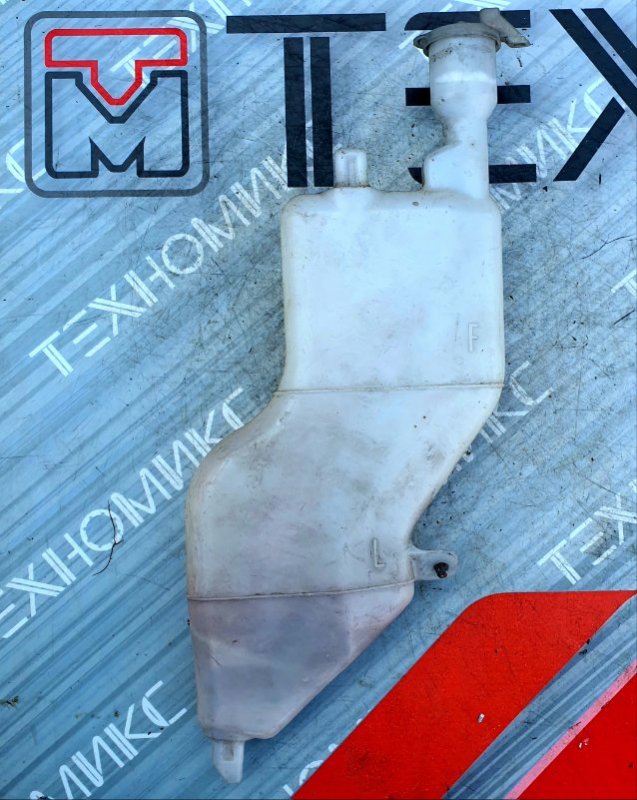 Бачок расширительный Toyota Bb QNC20 (б/у)