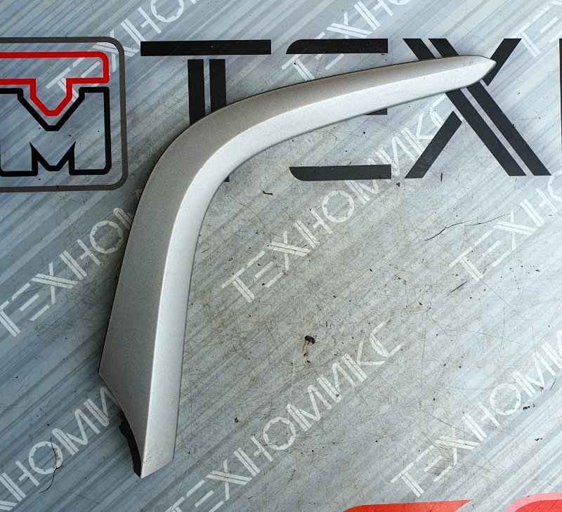 Накладка на торпеду Toyota Corolla Fielder ZRE142 2ZR-FE 2006 (б/у)