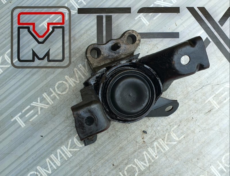 Подушка двигателя Toyota Corolla Fielder ZRE142 2ZR-FE 2006 правая (б/у)