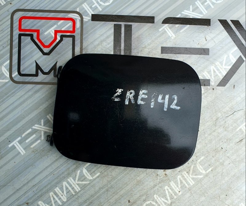 Лючок бензобака Toyota Corolla Fielder ZRE142 2ZR-FE 2006 (б/у)