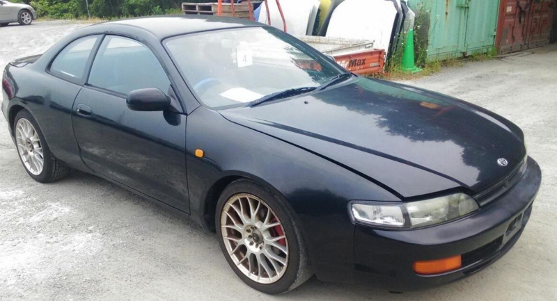 Лобовое стекло TOYOTA CURREN ST206 (б/у)