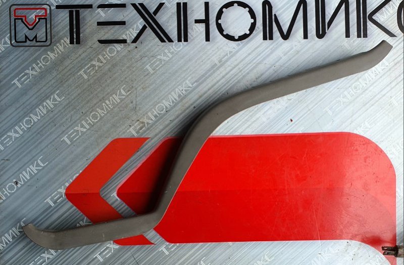 Порожек пластиковый TOYOTA DYNA XZU411 S05D левый (б/у)