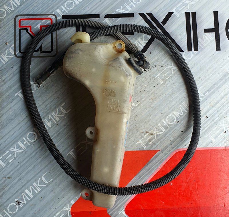 Бачок расширительный TOYOTA DYNA XZU411 S05D (б/у)