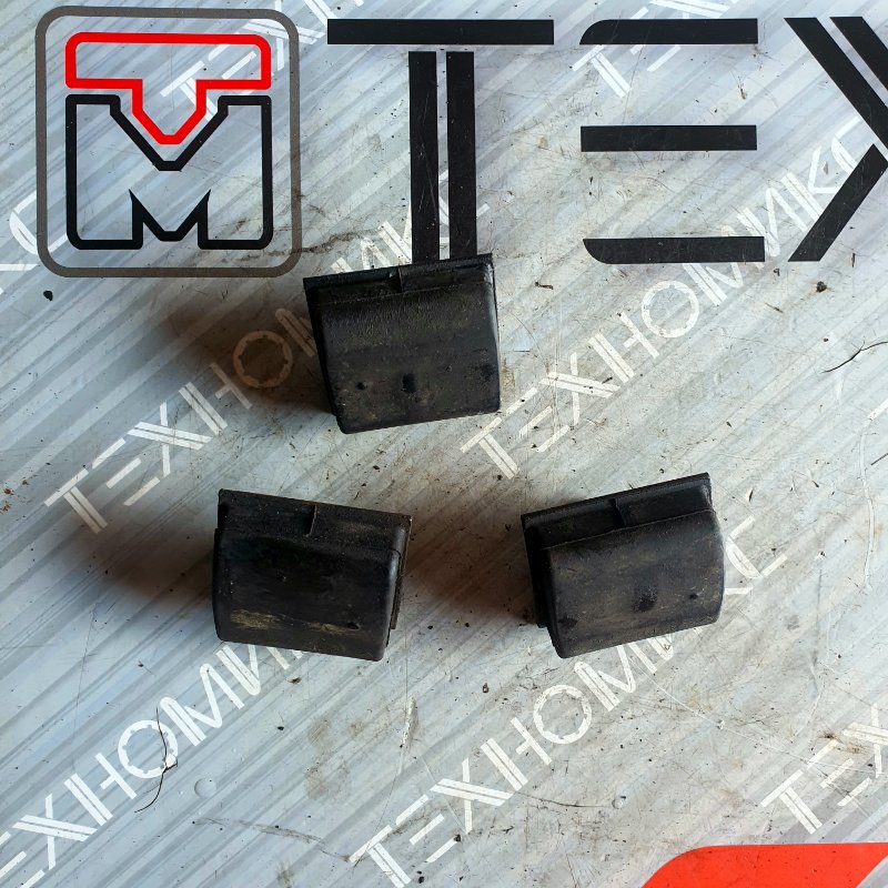 Отбойник подрессорника TOYOTA DYNA XZU411 S05D 2000 (б/у)