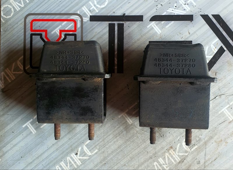 Отбойник рессоры TOYOTA DYNA XZU411 S05D 2000 (б/у)