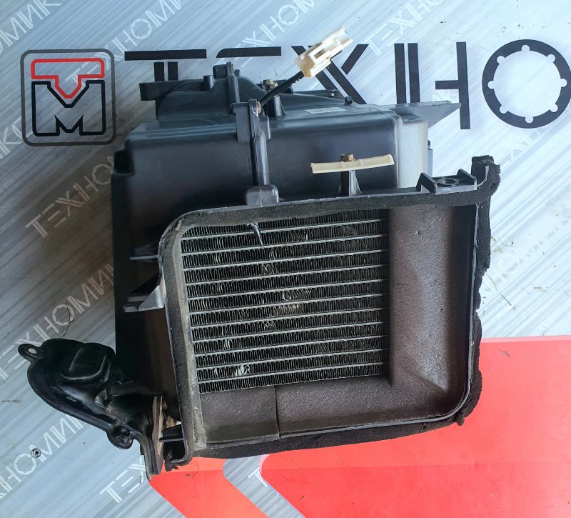 Испаритель кондиционера TOYOTA HIACE LH186 5L задний (б/у)
