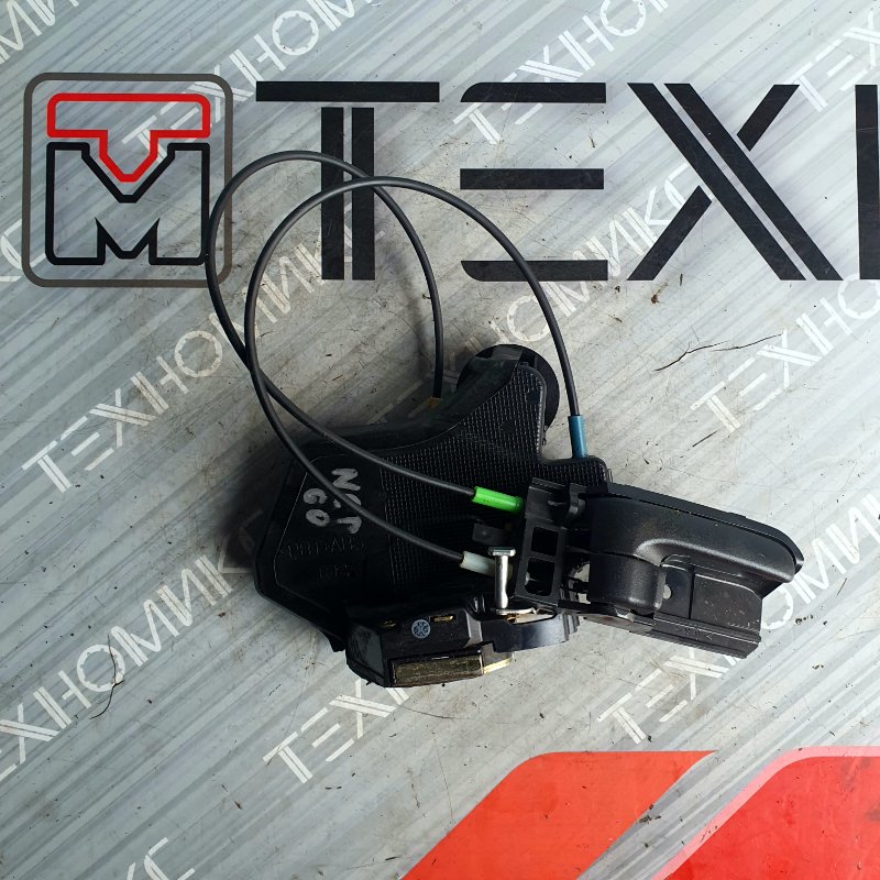 Ручка двери внутренняя TOYOTA IST NCP60 2NZ-FE (б/у)