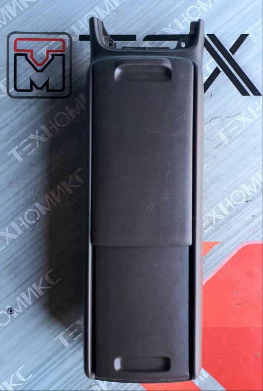 Бардачок между сиденьями TOYOTA MARK II GX90 (б/у)