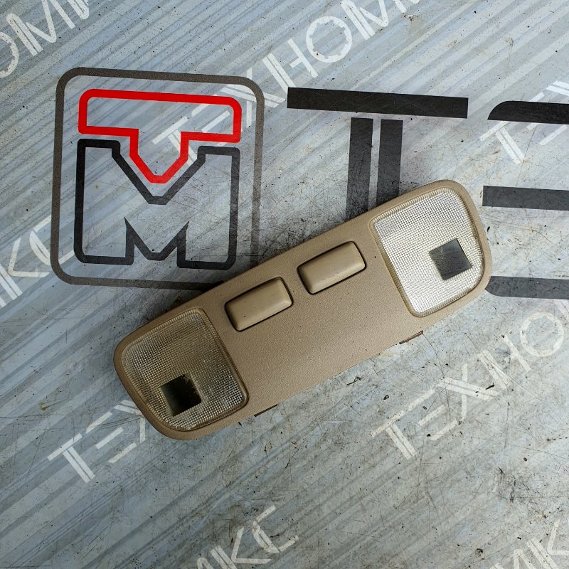 Светильник салона TOYOTA MARK II JZX110 1JZ-FSE 2001 (б/у) Светильник салона TOYOTA MARK II JZX110 1JZ-FSE 2001 (б/у)