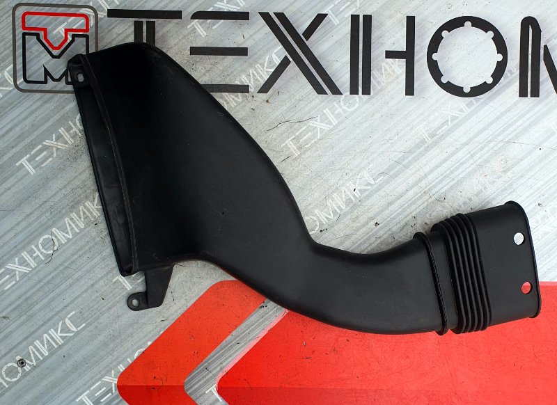 Воздухозаборник TOYOTA MARK II GX110 (б/у)