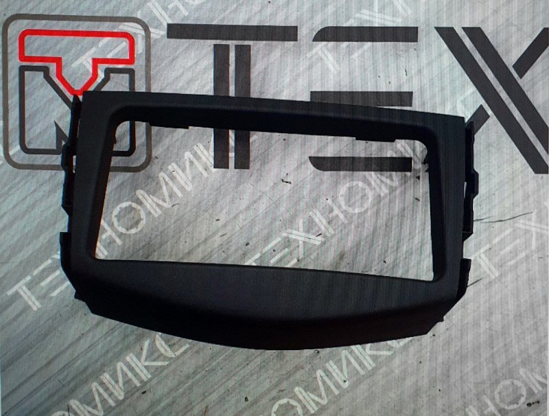 Рамка магнитофона TOYOTA VANGUARD ACA33W 2AZ-FE 2007 (б/у) Рамка магнитофона TOYOTA VANGUARD ACA33W 2AZ-FE 2007 (б/у)
