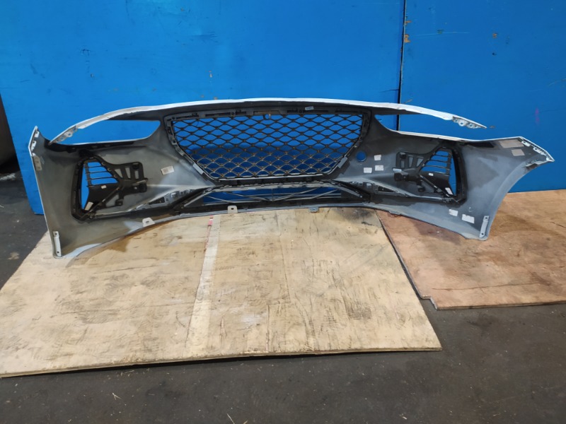 Бампер передний G70 2017