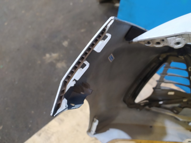 Бампер передний G70 2017