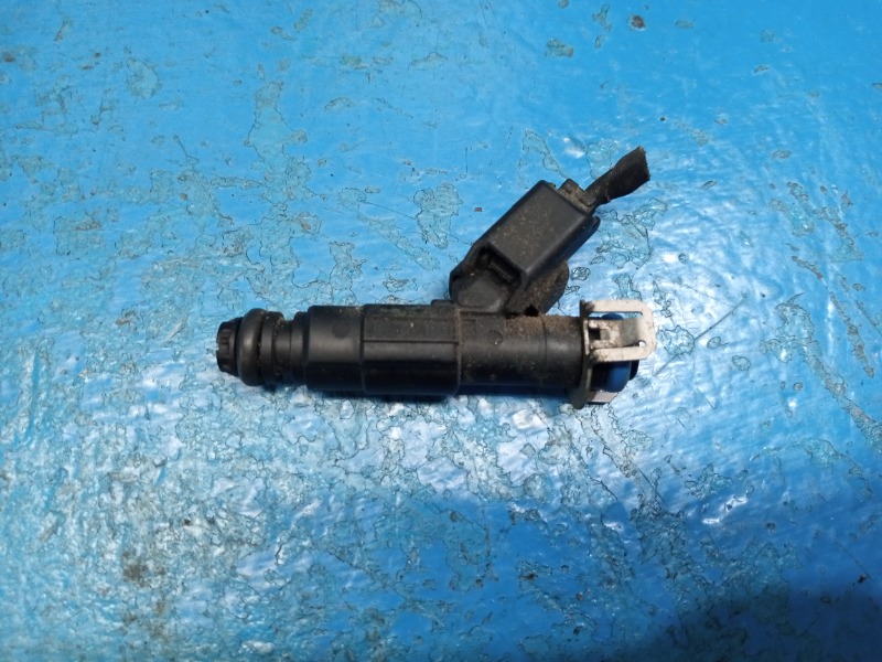 Форсунка топливная Focus 2 2004-2015 AOBA Форсунка топливная Focus 2 2004-2015 AOBA