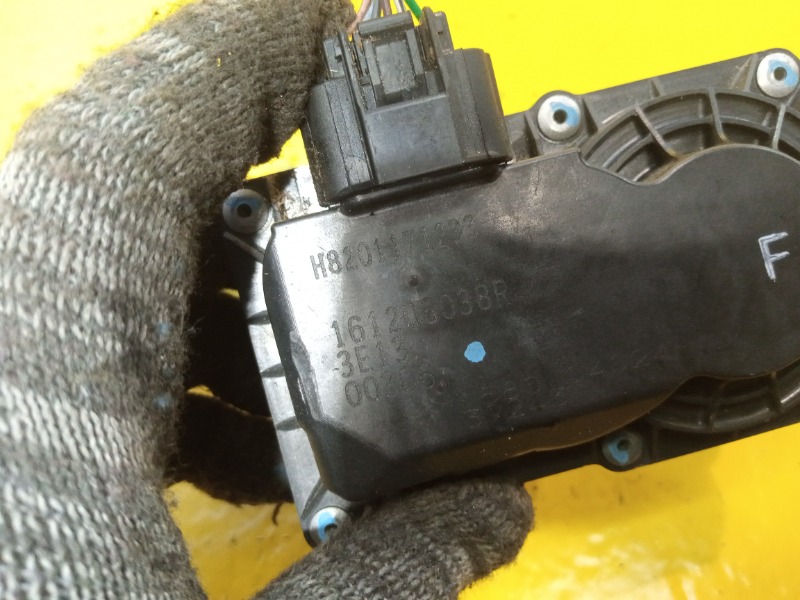 Дроссельная заслонка Clio 4 2012-2019 H5F D403