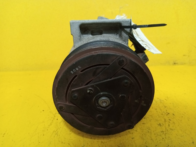 Компрессор кондиционера Renault Clio 4 H5F D403