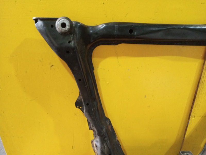 Подрамник передний Koleos 2014-2018 2TR707