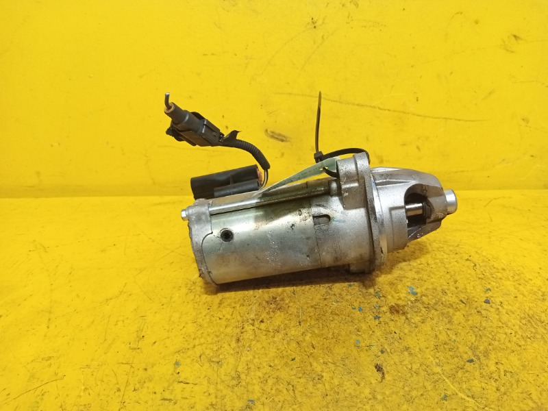 Стартер Volvo S60 2010-2013 B4164T 30659805 контрактная