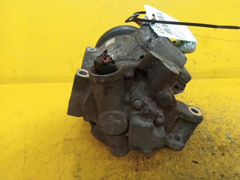Компрессор кондиционера Corolla 2006-2013 1ZR-FE