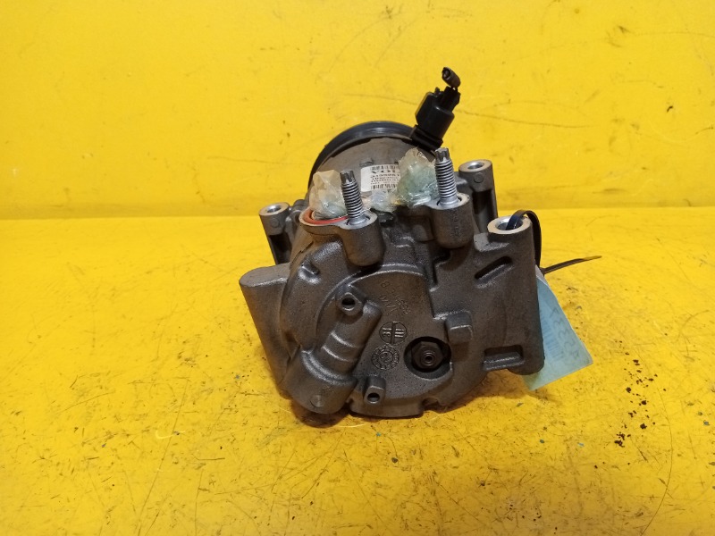 Компрессор кондиционера S60 2010-2013 B4164T
