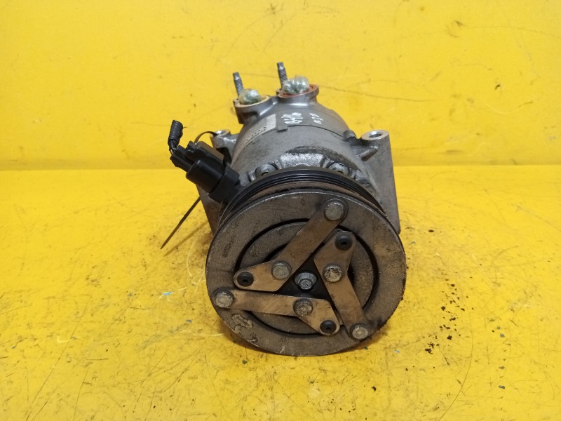 Компрессор кондиционера Volvo S60 B4164T